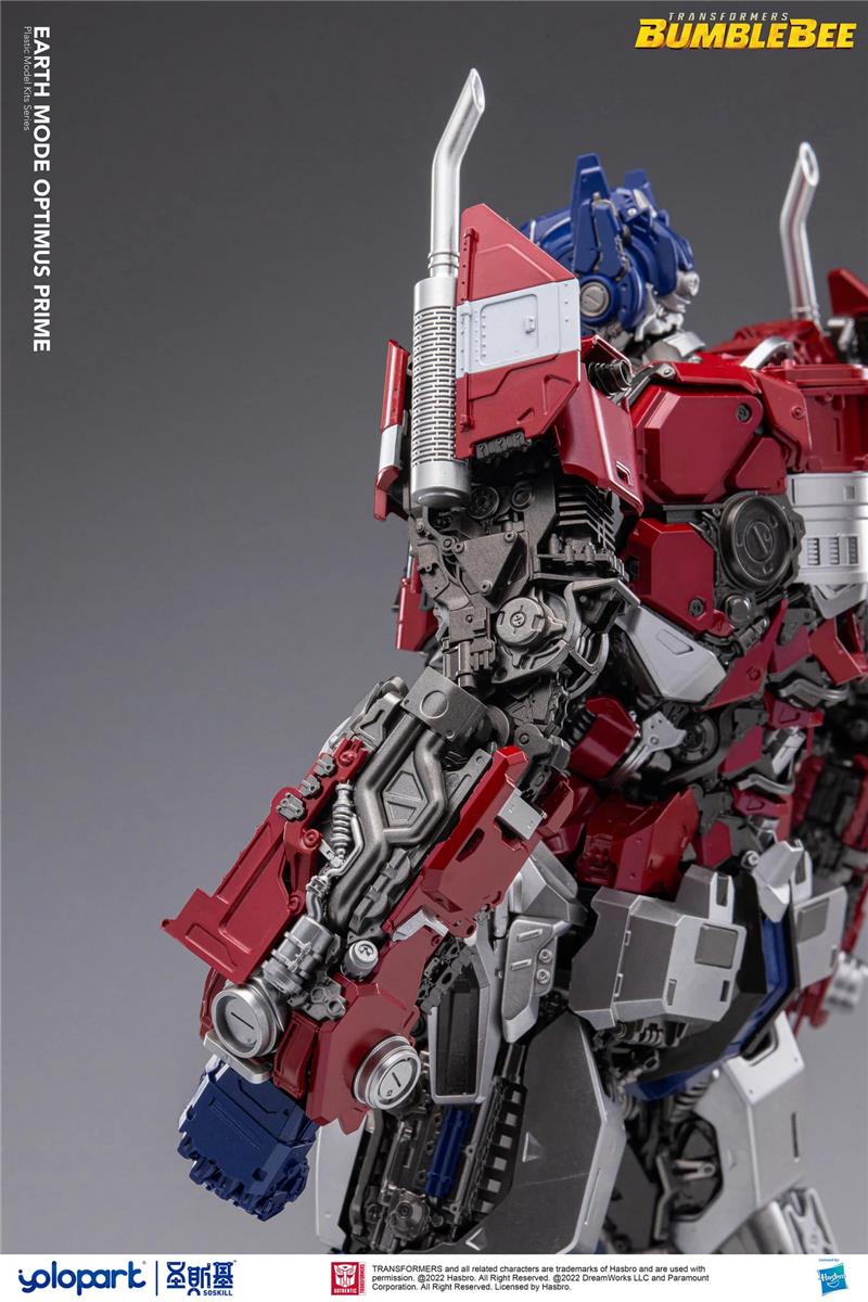 BUMBLEBEE THE MOVIE: 30CM EARTH MODE OPTIMUS PRIME PLASTIC MODEL KIT