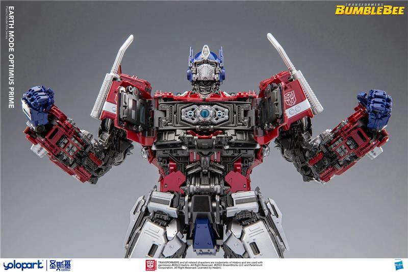 BUMBLEBEE THE MOVIE: 30CM EARTH MODE OPTIMUS PRIME PLASTIC MODEL KIT