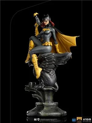 iron-studios-iron-studios-comics-batgirl-dlx-statue