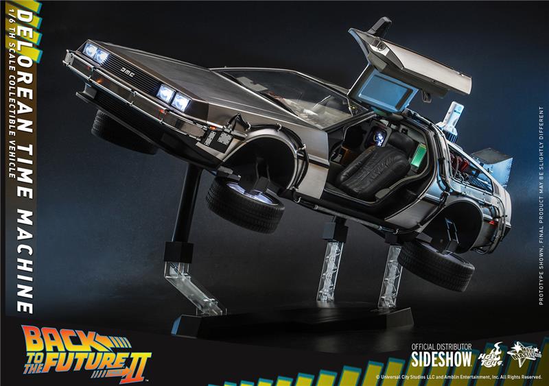 1/6 BACK TO THE FUTURE 2: DELOREAN TIME MACHINE