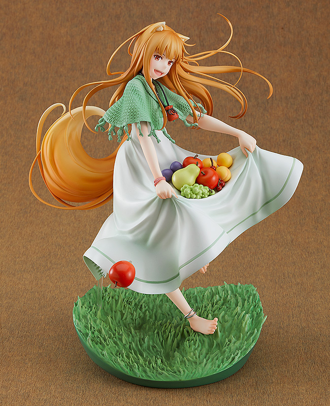 SPICE AND WOLF HOLO SCENT OF FRUIT STATUE