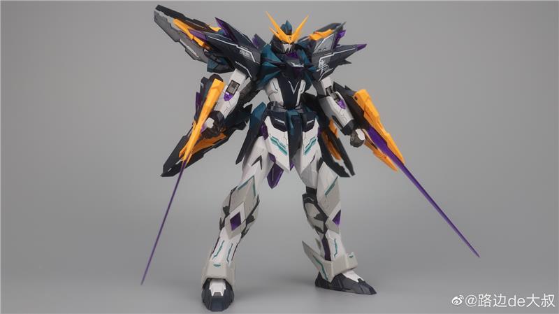 1/100 XH-01 HUNTING FALCON