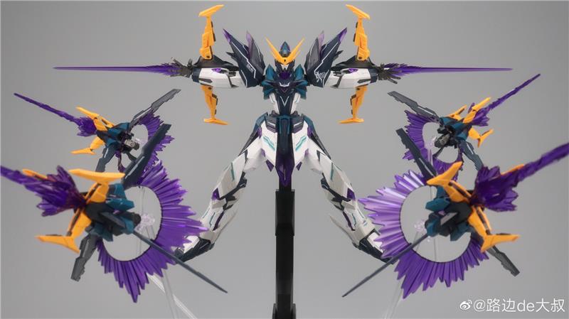 1/100 XH-01 HUNTING FALCON