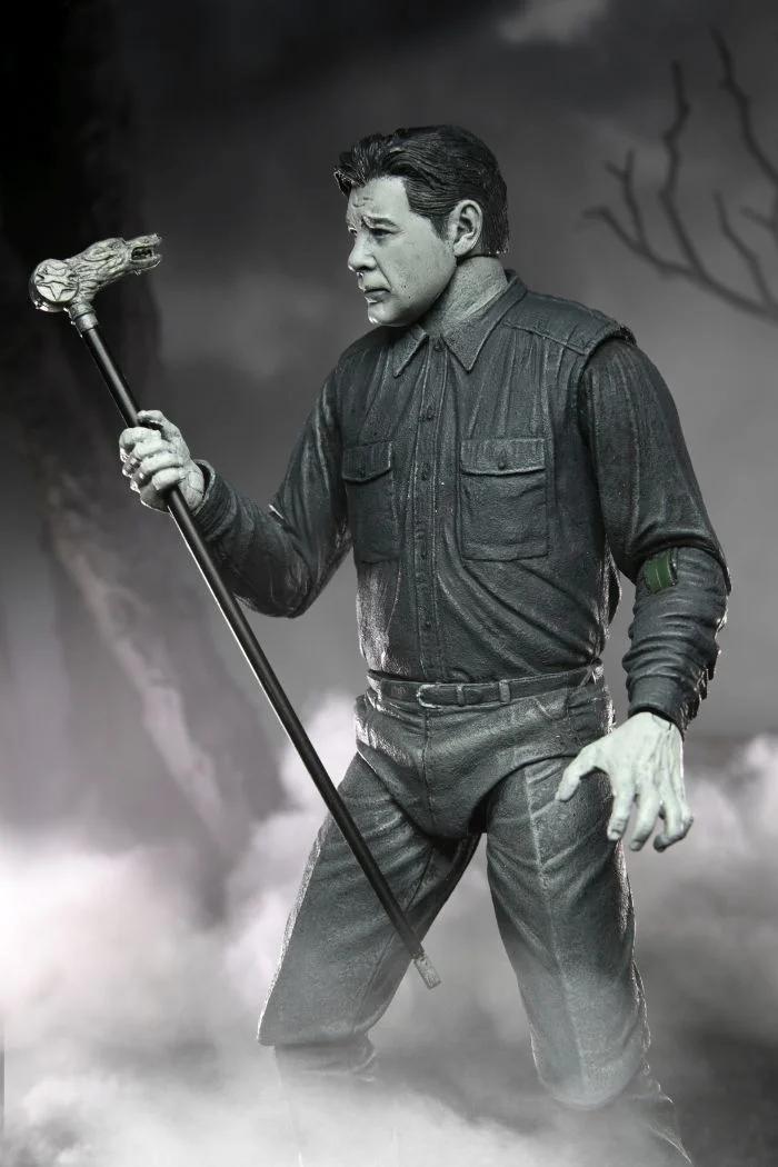 NECA - UM ULTIMATE WOLF MAN B/W