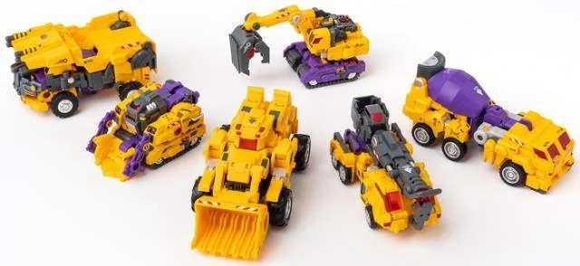 SDT-09 SDT09 DEMOLISHER YELLOW VERS.