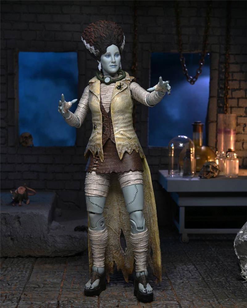 NECA - UM X TMNT APRIL AS THE BRIDE