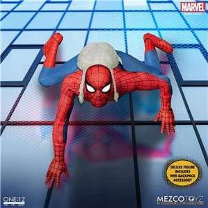 mezco-one12-collective-amazing-spider-man-dlx