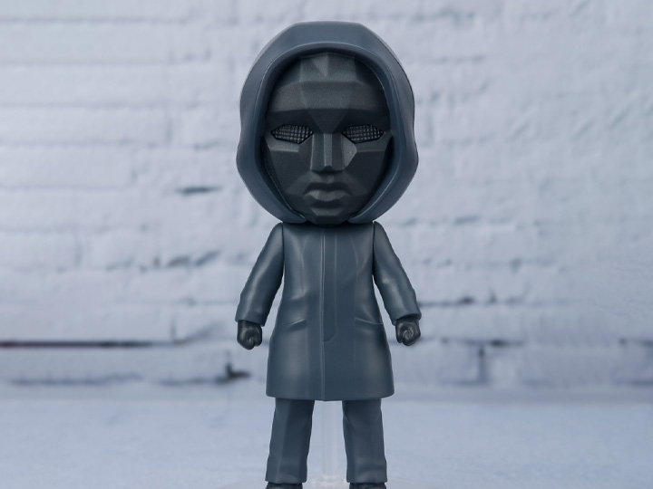 MINI FIGUARTS - SQUID GAME FRONT MAN