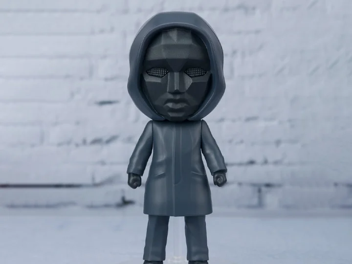 MINI FIGUARTS - SQUID GAME FRONT MAN