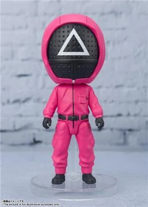 bandai-mini-figuarts-squid-game-masked-soldier