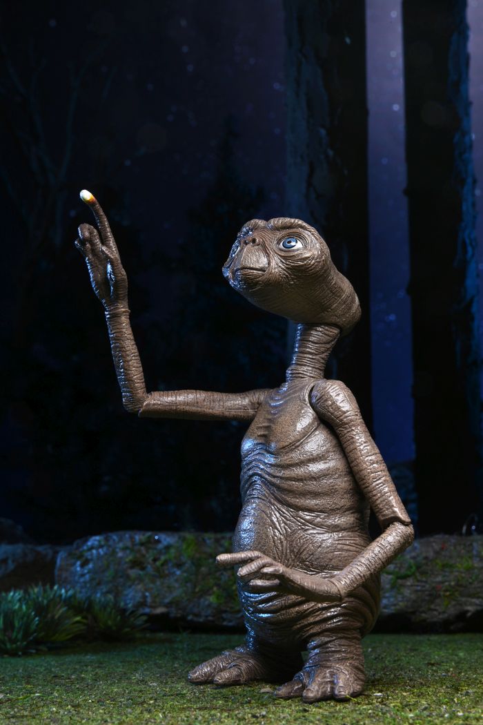 NECA - E.T. 40TH ANNIVERSARY ULTIMATE