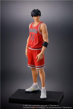 union-creative-slam-dunk-kaede-rukawa-statue