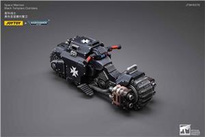 joy-toy-wh40k-black-templars-outriders
