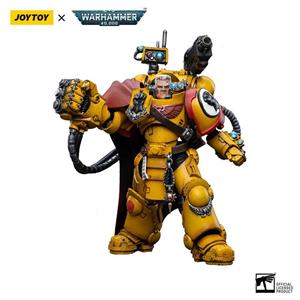 joy-toy-wh40k-imperial-fists-3rd-captain-tor-gar