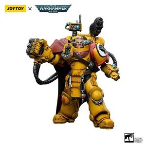 joy-toy-wh40k-imperial-fists-3rd-captain-tor-gar