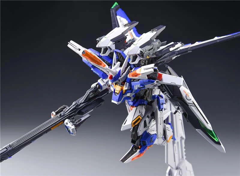 1/100 GENESIS MODEL KIT COLLECTOR VERSION