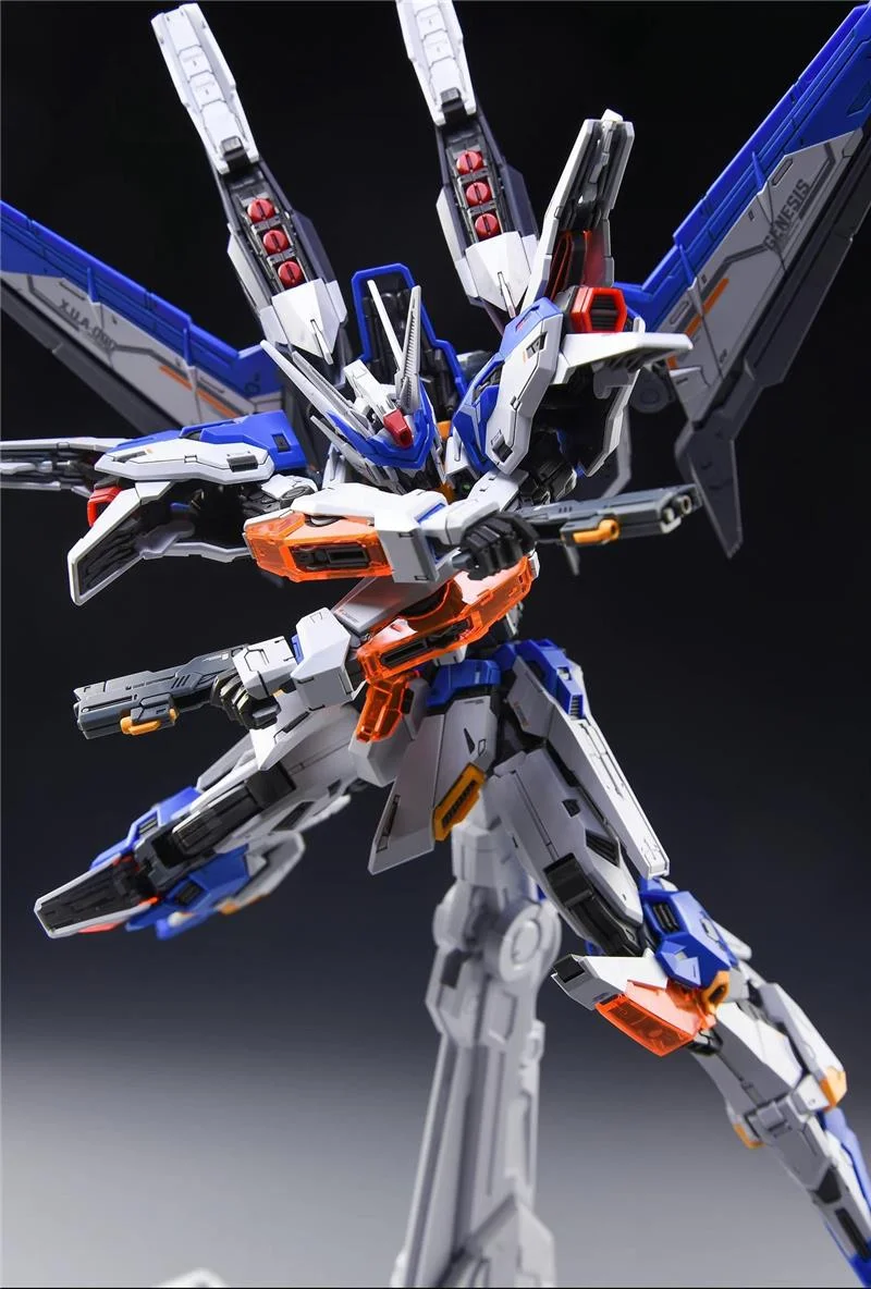 1/100 GENESIS MODEL KIT COLLECTOR VERSION