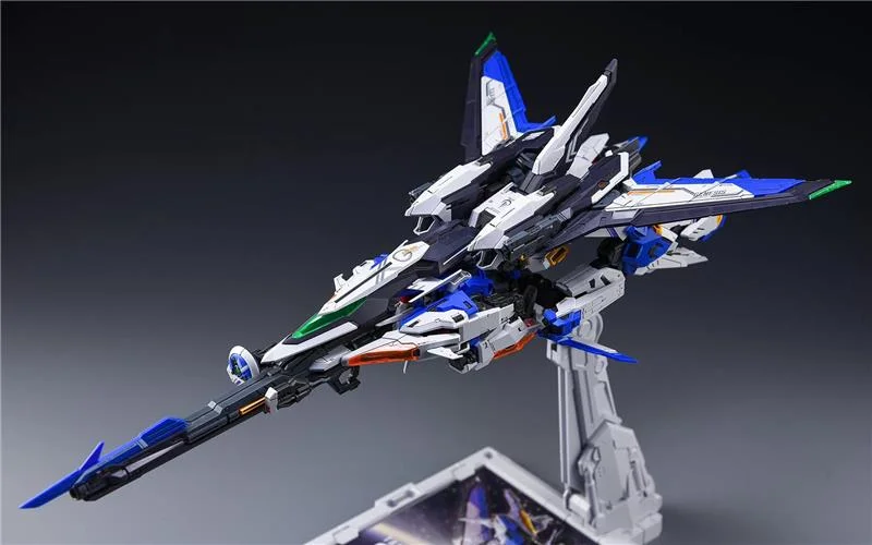 1/100 GENESIS MODEL KIT COLLECTOR VERSION