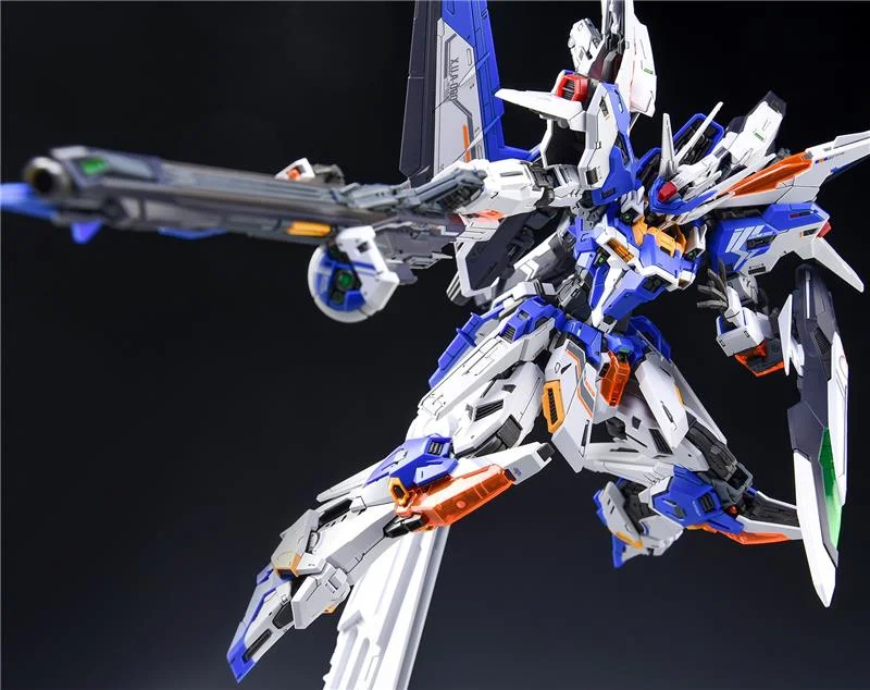 1/100 GENESIS MODEL KIT COLLECTOR VERSION