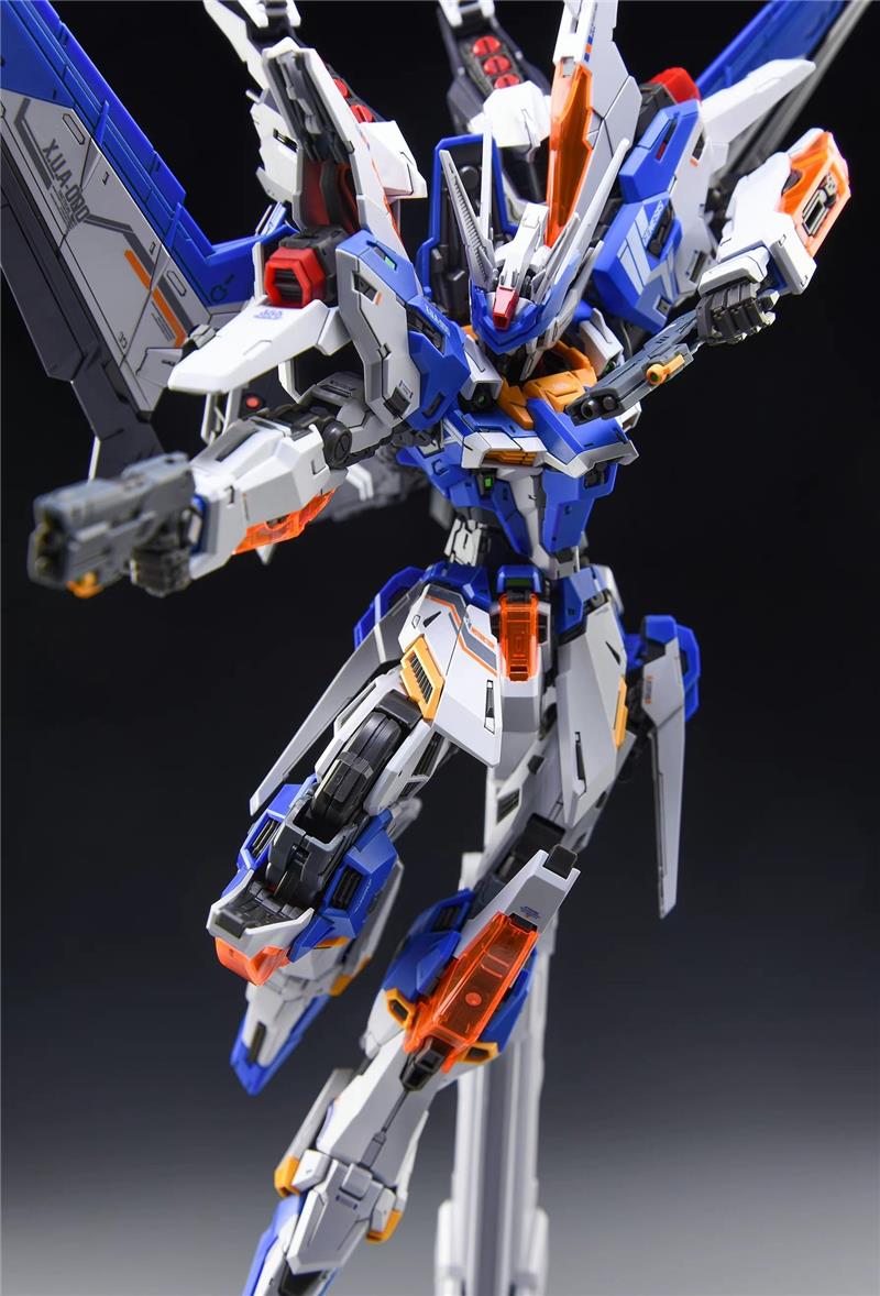 1/100 GENESIS MODEL KIT COLLECTOR VERSION