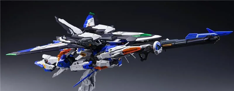 1/100 GENESIS MODEL KIT COLLECTOR VERSION
