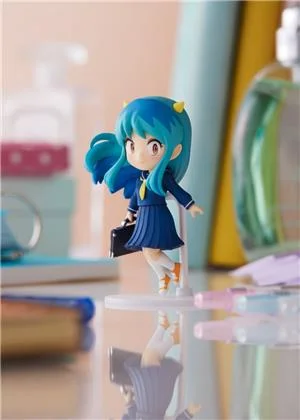 plum-mini-figure-urusei-yatsura-lum-school-unif