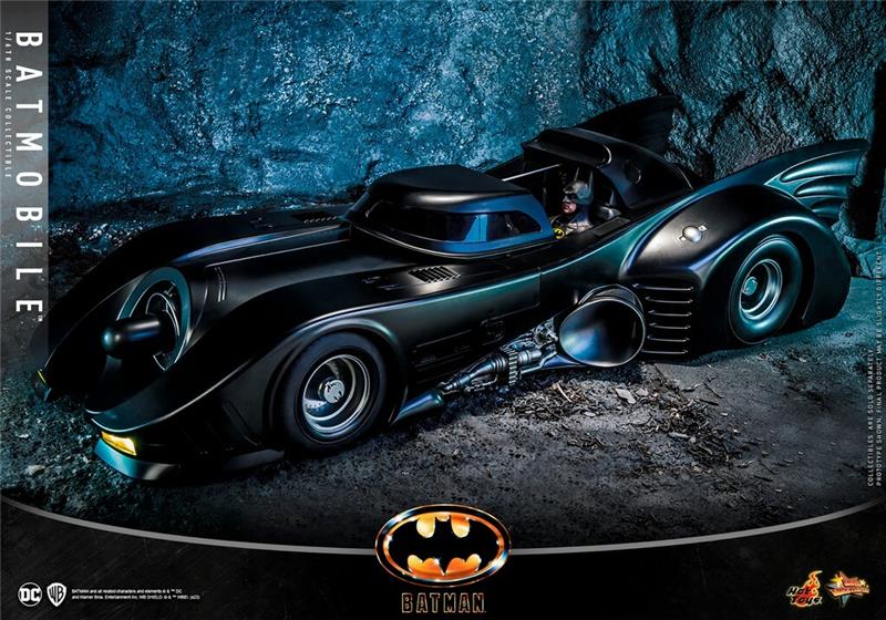 1/6 DC COMICS: BATMAN 1989 - BATMOBILE