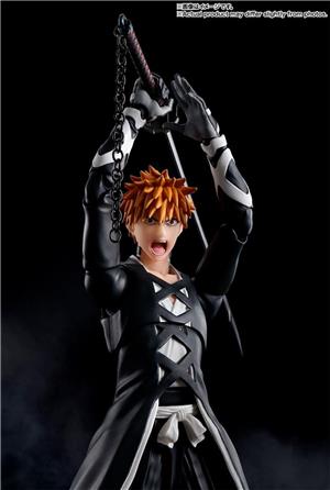 bandai-sh-figuarts-bleach-ichigo-kurosaki-bankai