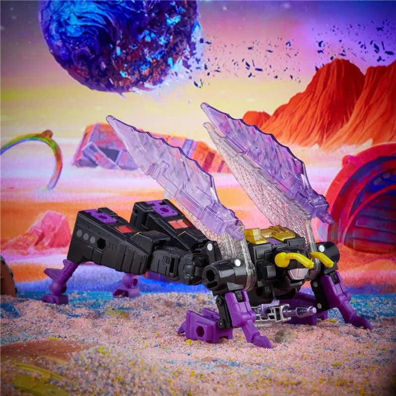 TRANSFORMERS LEGACY KICKBACK DLX