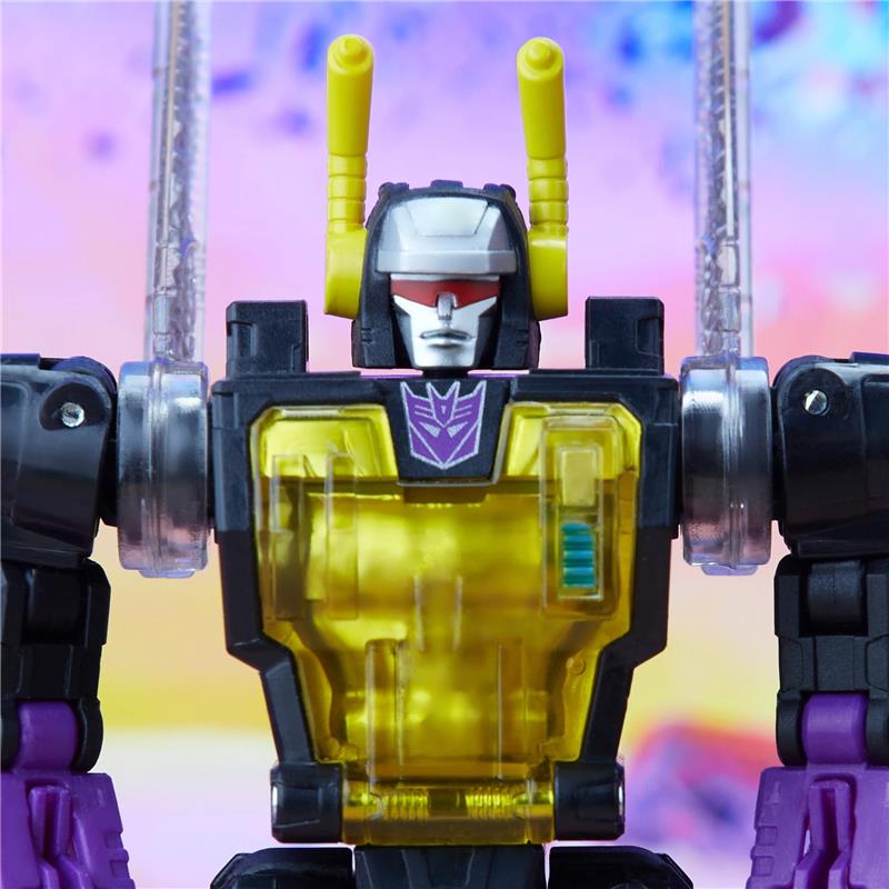 TRANSFORMERS LEGACY KICKBACK DLX