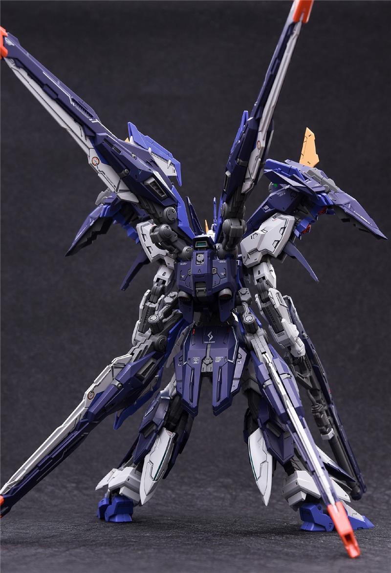 1/100 TRAIL BLAZER MODEL KIT