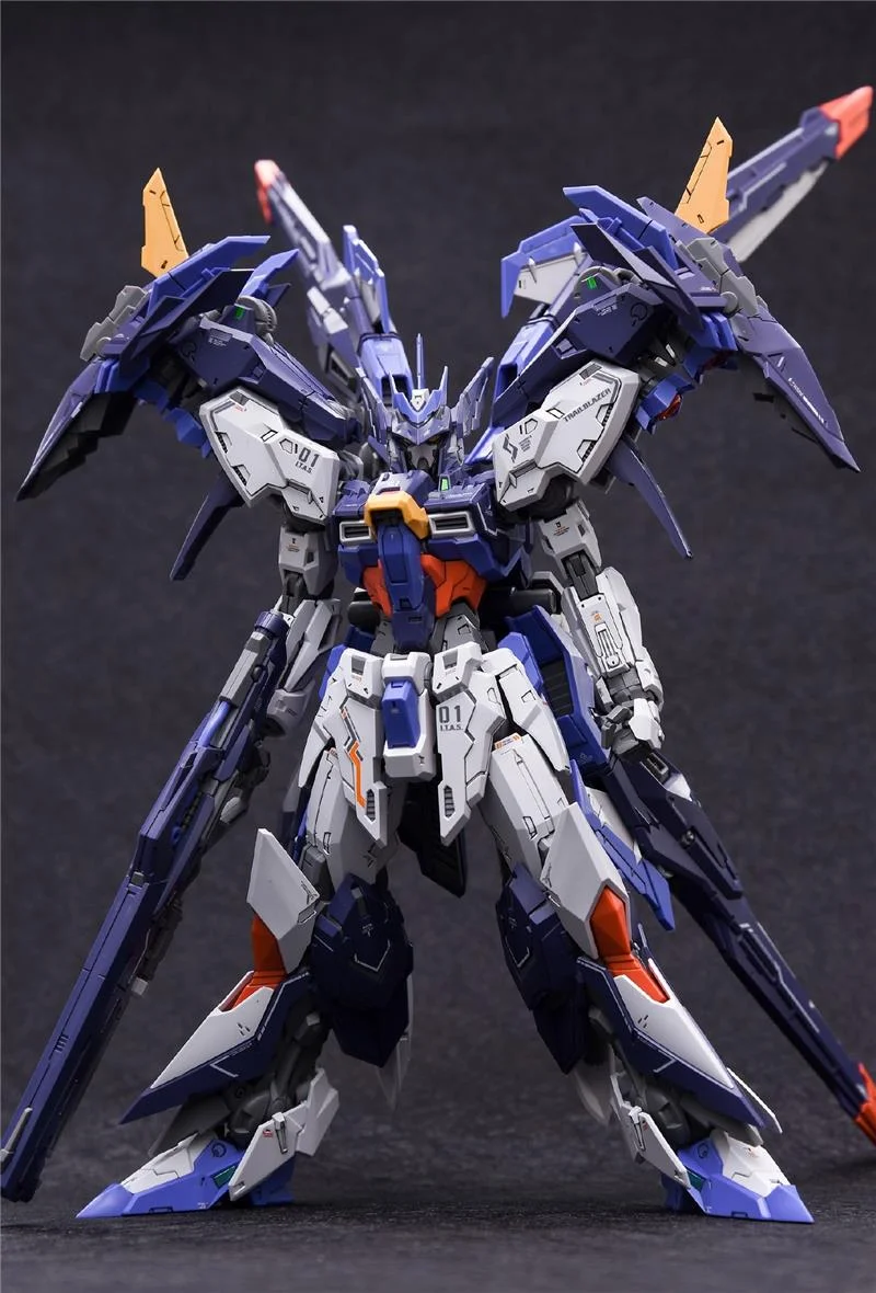 1/100 TRAIL BLAZER MODEL KIT