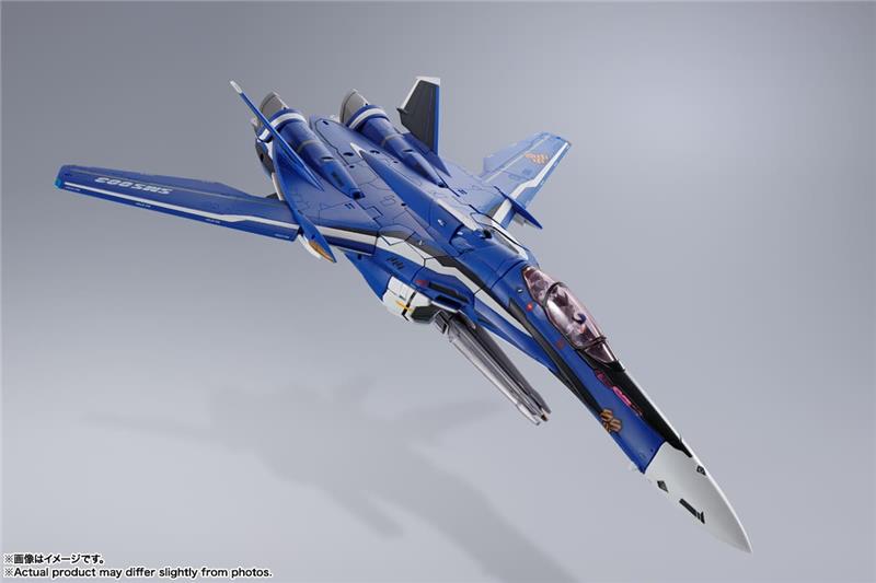 DX CHOGOKIN MACROSS - VF-25G SUPER MESSIAH VALKYRIE BLANC REV