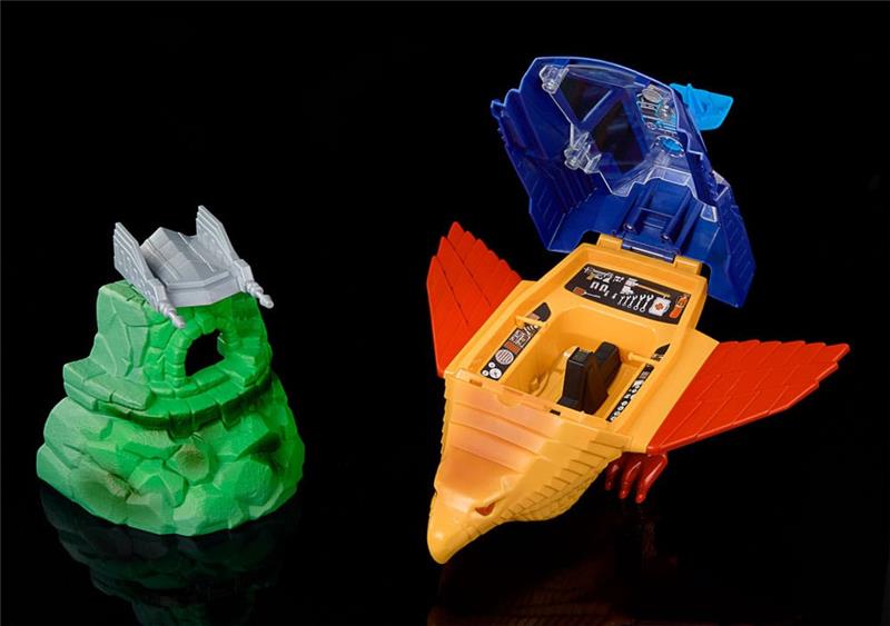 MASTERS OF THE UNIVERSE ORIGINS VEHICLE TALON FIGHTER WITH POINT DREAD