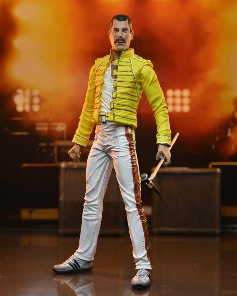 NECA - FREDDIE MERCURY YELLOW JACKET