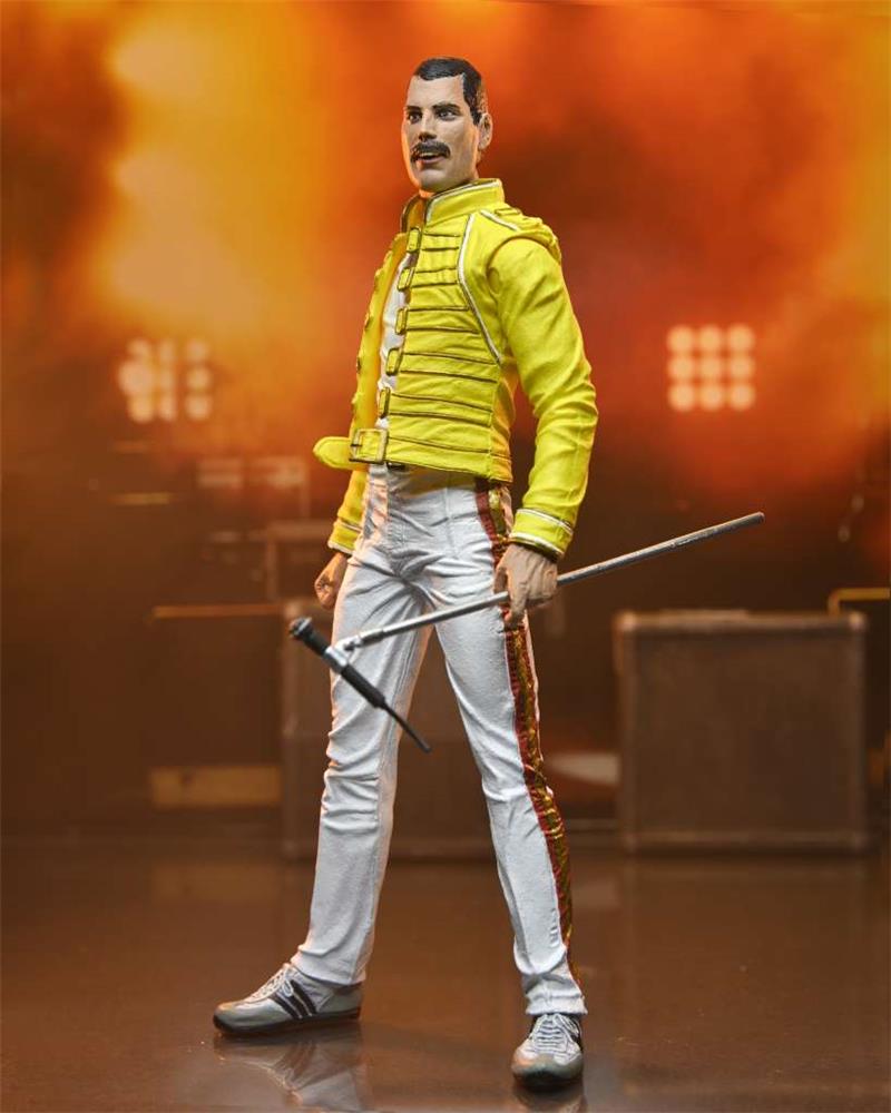 NECA - FREDDIE MERCURY YELLOW JACKET