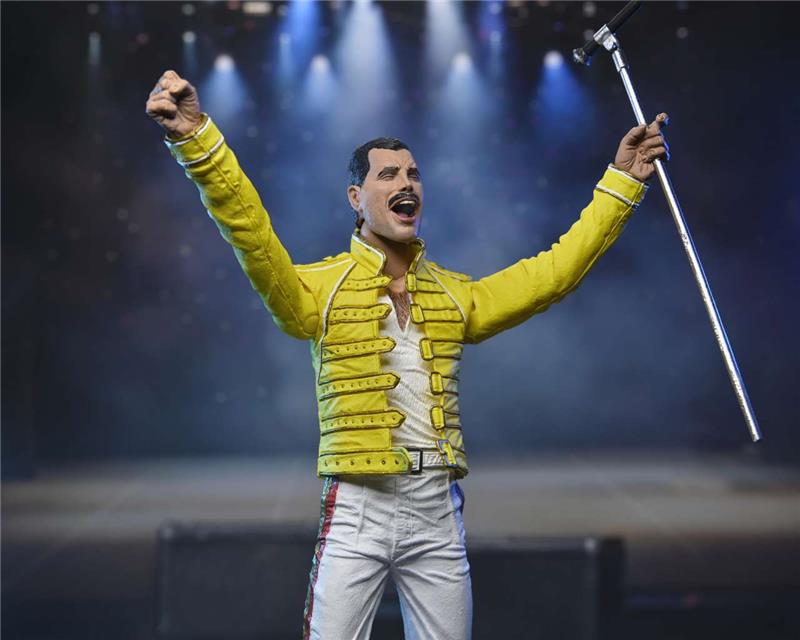 NECA - FREDDIE MERCURY YELLOW JACKET