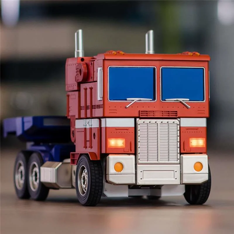 TRANSFORMERS OPTIMUS PRIME FLAG SHIP + TRAILER KIT