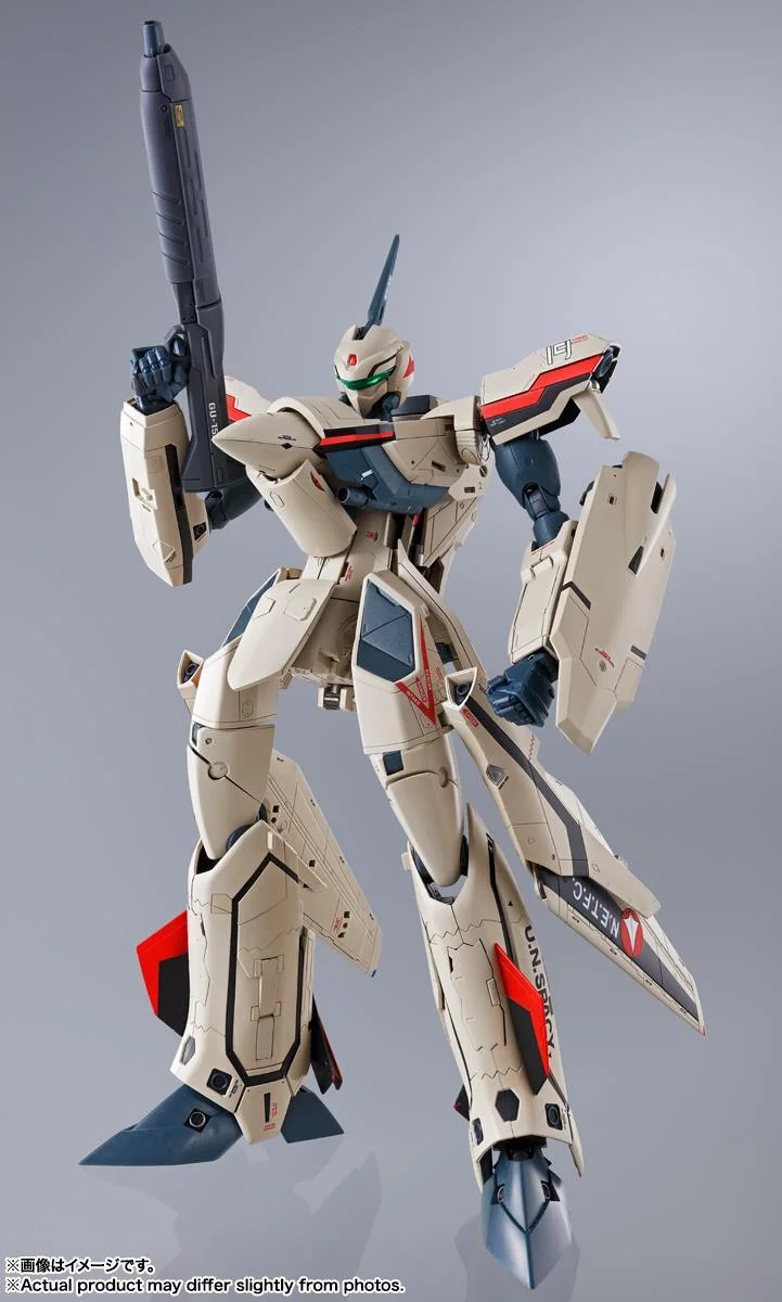 DX MACROSS PLUS - YF-19 EXCALIBUR ISAMU ALVA