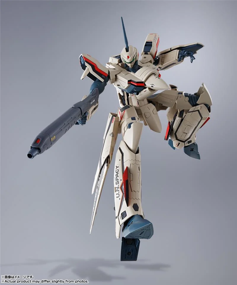 DX MACROSS PLUS - YF-19 EXCALIBUR ISAMU ALVA