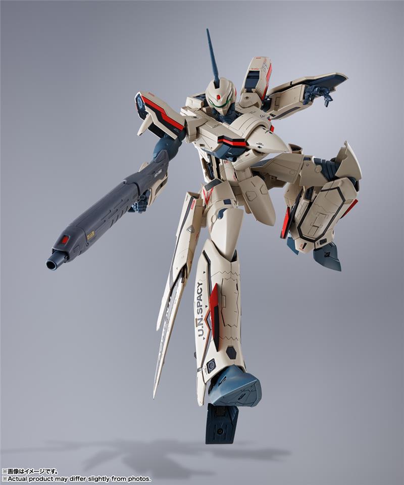 DX MACROSS PLUS - YF-19 EXCALIBUR ISAMU ALVA