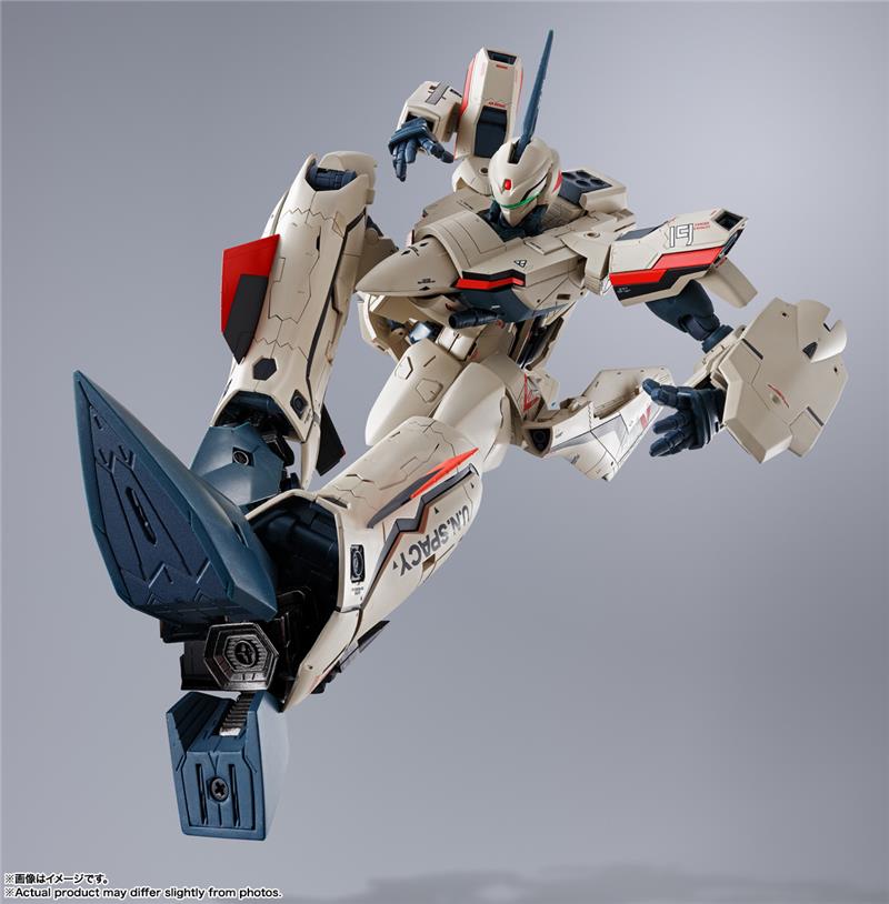 DX MACROSS PLUS - YF-19 EXCALIBUR ISAMU ALVA