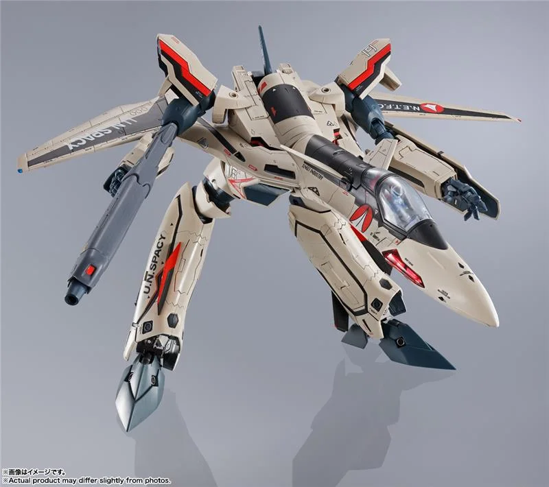 DX MACROSS PLUS - YF-19 EXCALIBUR ISAMU ALVA