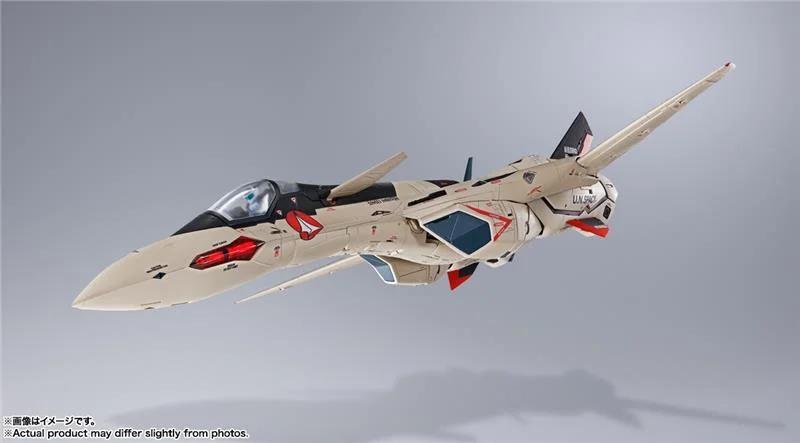 DX MACROSS PLUS - YF-19 EXCALIBUR ISAMU ALVA