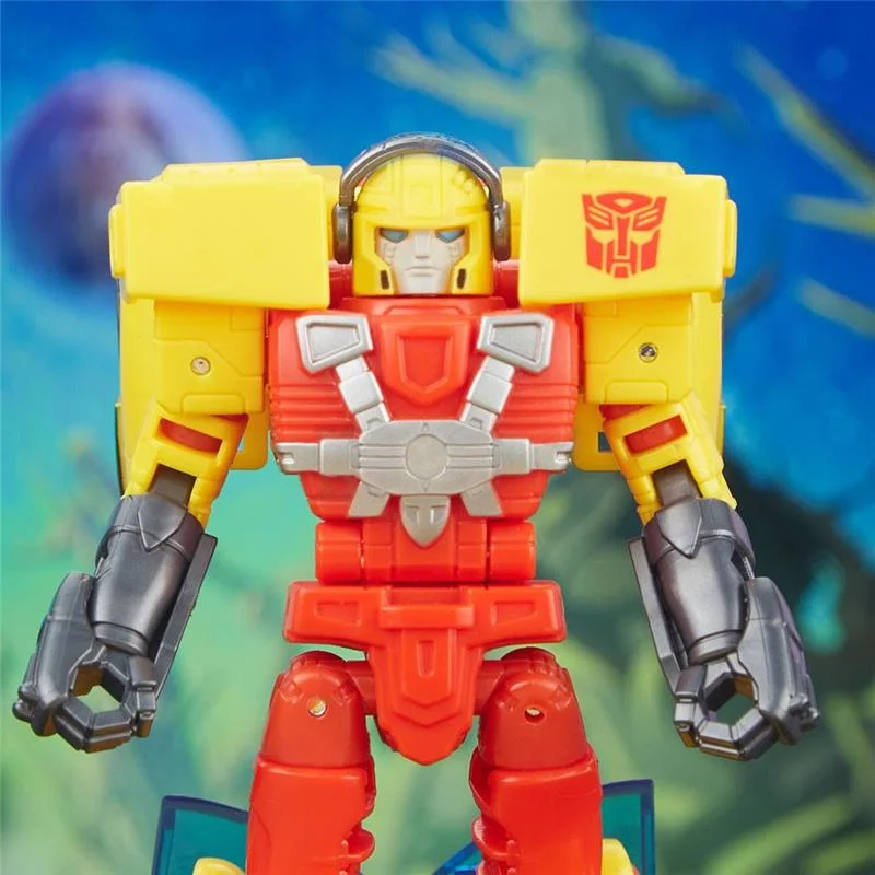 TRANSFORMERS GENERATIONS LEGACY EVOLUTION VOYAGER CLASS HOT SHOT