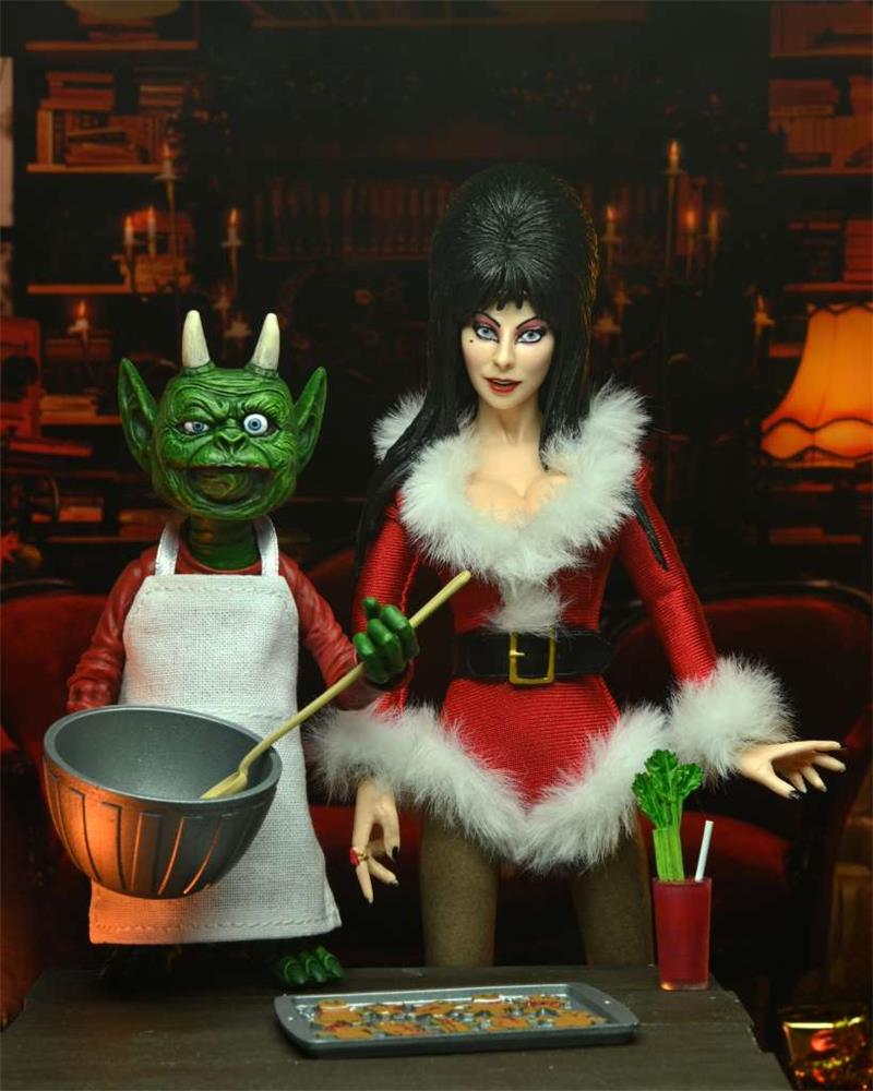 NECA - ELVIRA VERY SCARY XMAS DELUXE