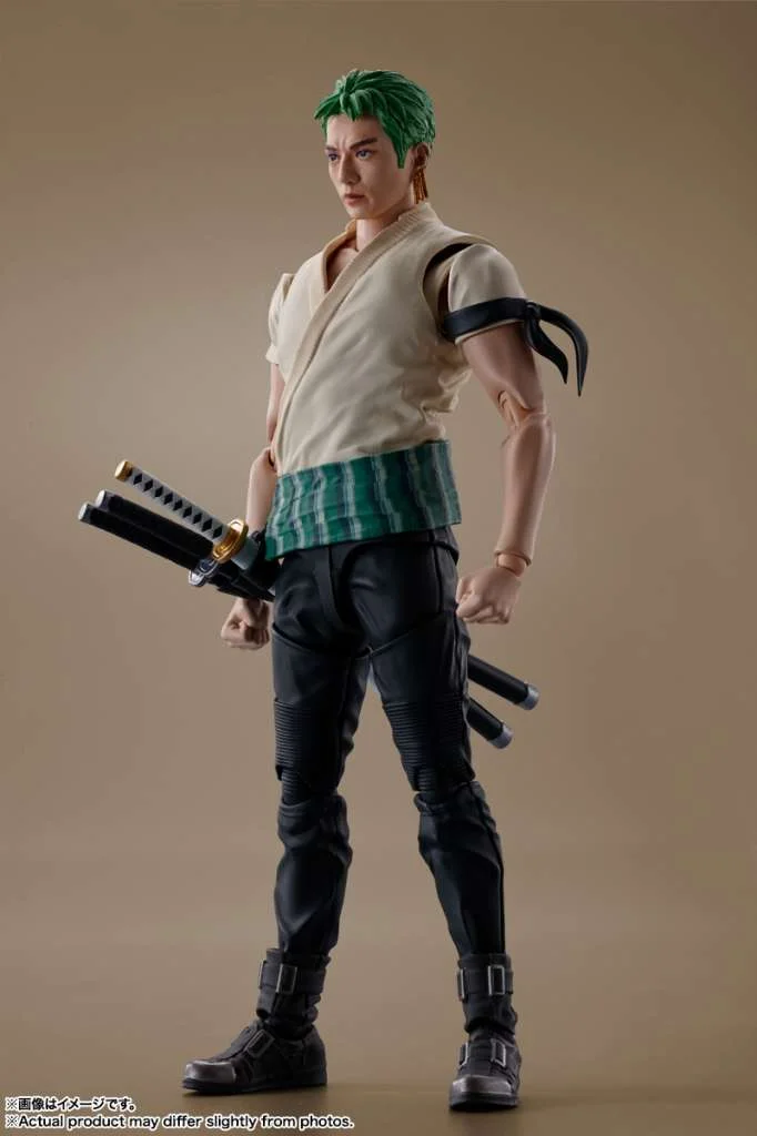 S.H. FIGUARTS - ONE PIECE NETFLIX RORONOA ZORO