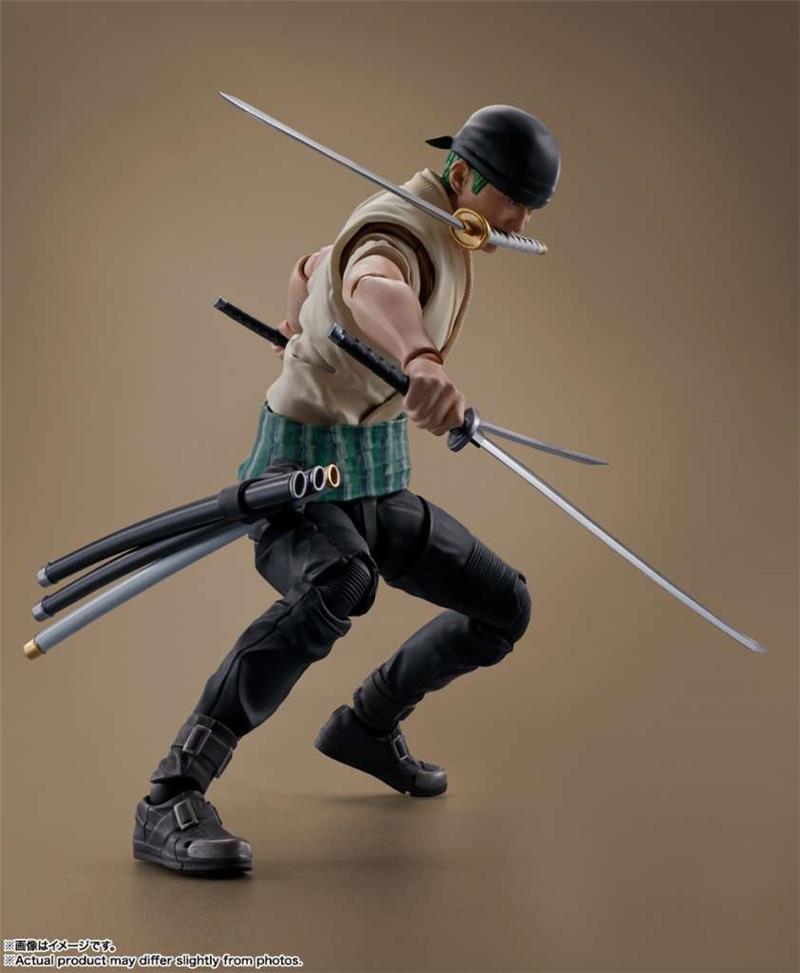 S.H. FIGUARTS - ONE PIECE NETFLIX RORONOA ZORO