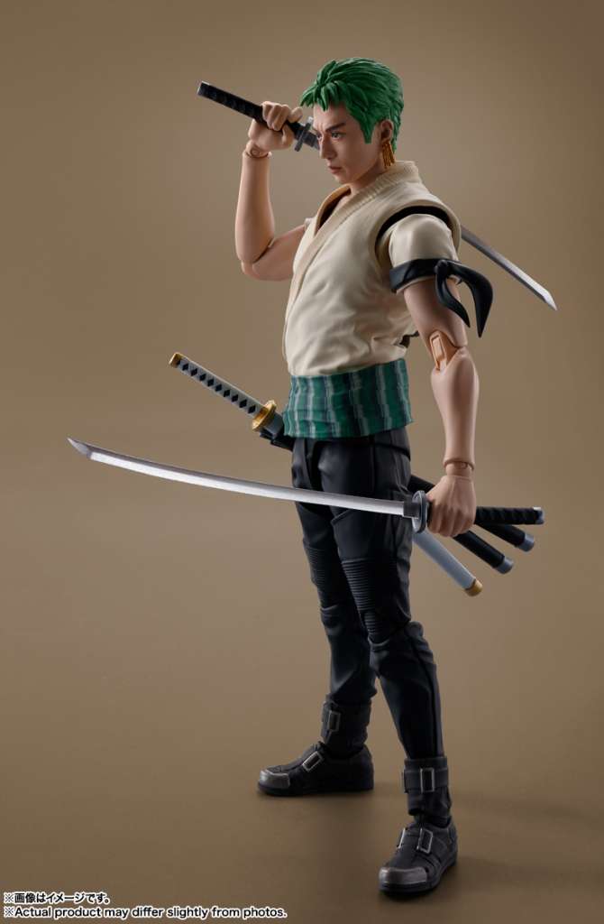 S.H. FIGUARTS - ONE PIECE NETFLIX RORONOA ZORO