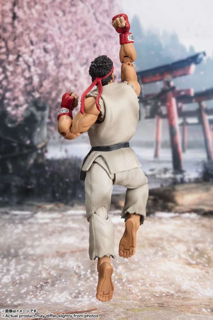 S.H. FIGUARTS - STREET FIGHTER RYU OUTFIT 2